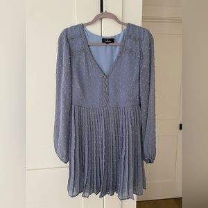 Blue Lulu’s dress with pleats and beautiful details